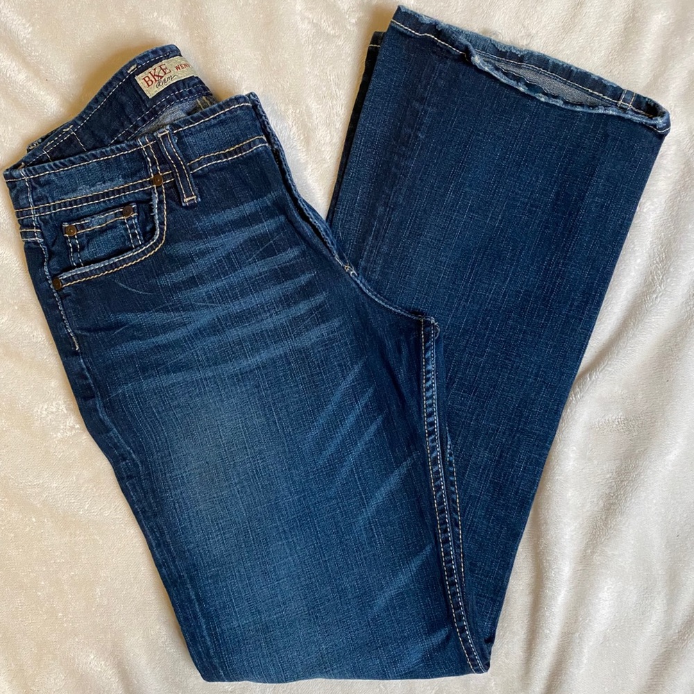 EUC BKE Denim “Wendi” Bootcut sz 29 - Picture 2 of 5